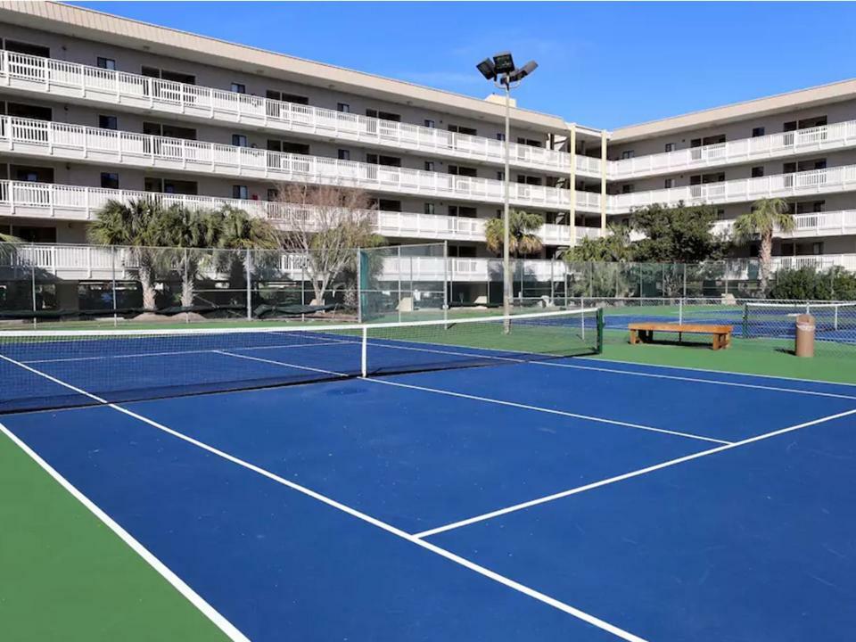 Seas The Day - Boardwalk To The Beach, 3 Pools, Tennis Хилтън Хед Айлънд Екстериор снимка